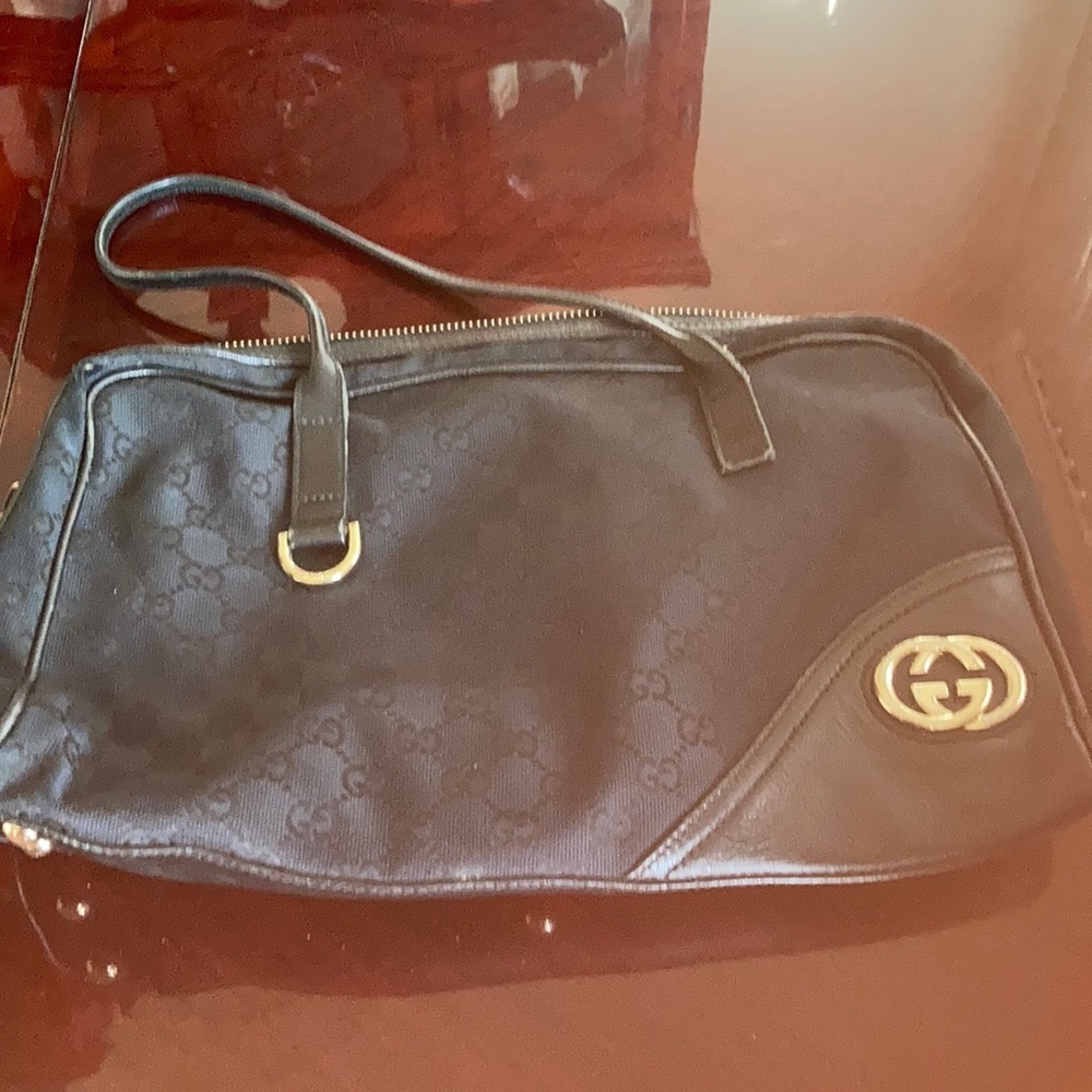 Black Gucci bag